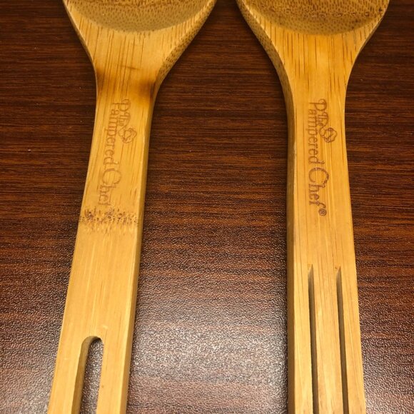 Pampered Chef Interlocking Bamboo Wooden Tongs Like New - Picture 4 of 8